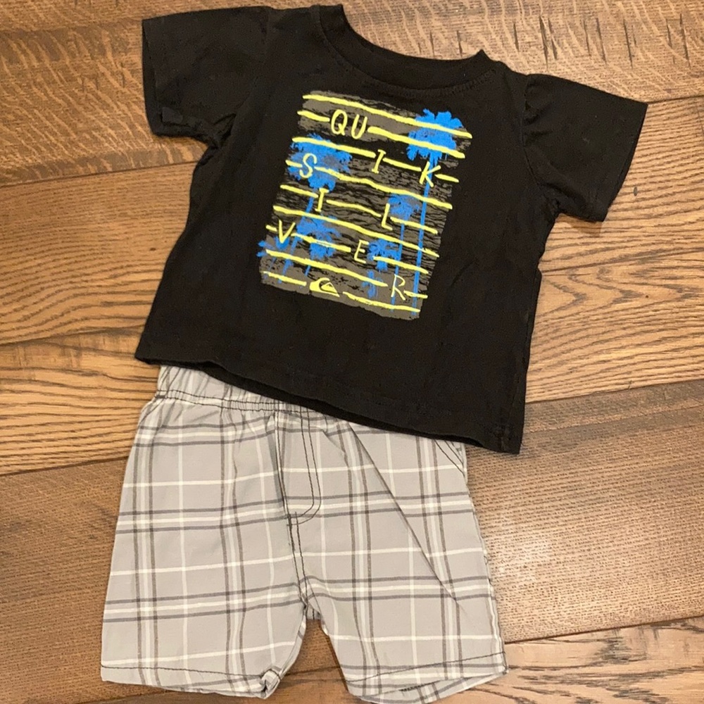 12 Month Quiksilver Outfit